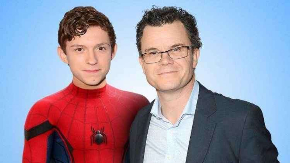 Dominic Holland appears at the Lyric Rooms