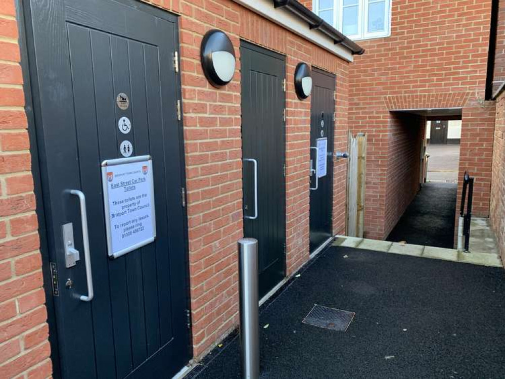 Public toilets reopen in East Street car park thanks to Caroline Parkins of Leakers Bakery