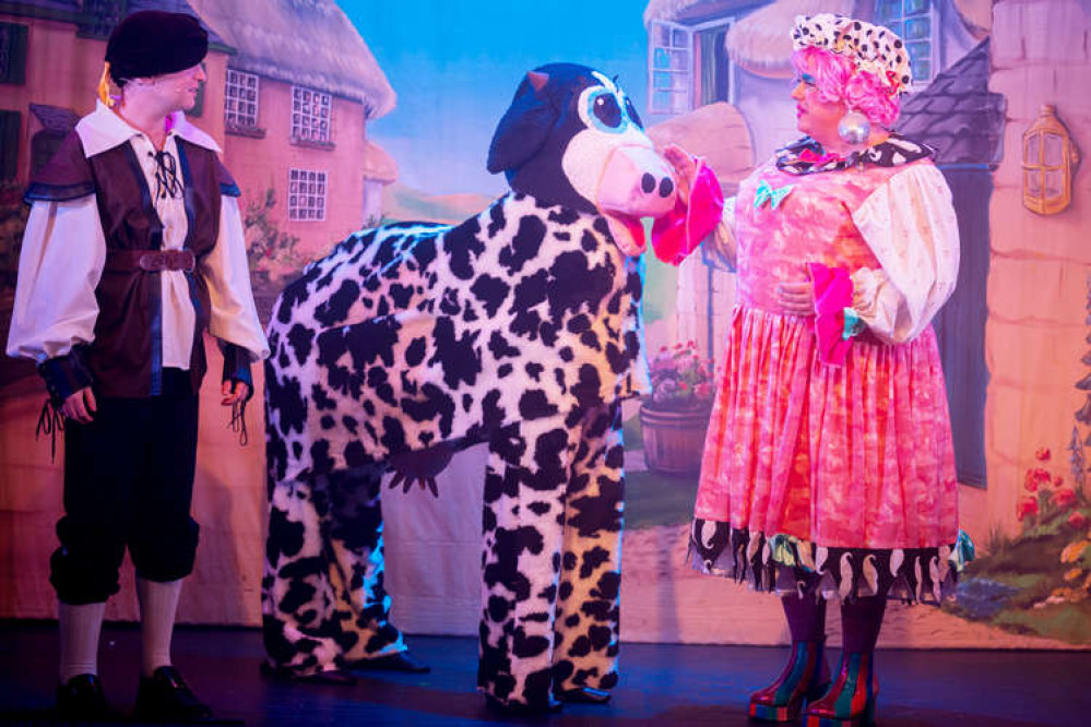 Dame Trott, Jack, and Daisy (Shaftesbury Theatre)