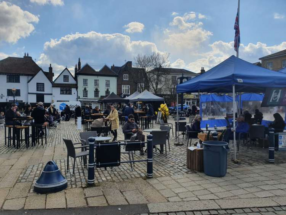 Hitchin: Don't miss out - sign up to our free Friday newsletter and join nearly 4,000 subscribers in our area. CREDIT: @HitchinNubNews