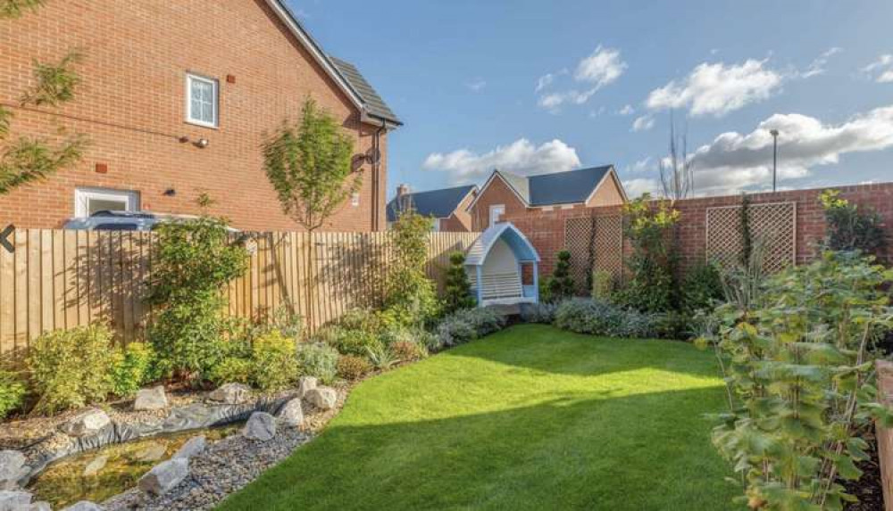 Wellington Evans Pick of the Week: Three bedroom semi-detached in Ickleford