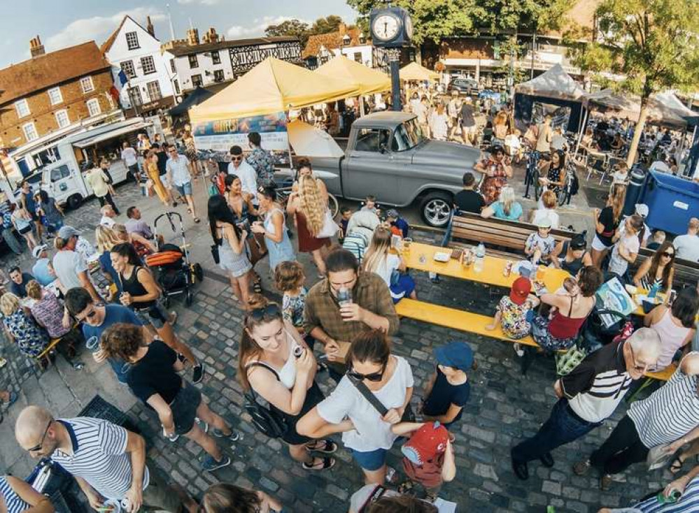 What's On in Hitchin this weekend January 15-16. Hitchin is a very sociable town. Why not find out more about What's On this weekend. PICTURE CREDIT: Hitchin Street Food Monthly