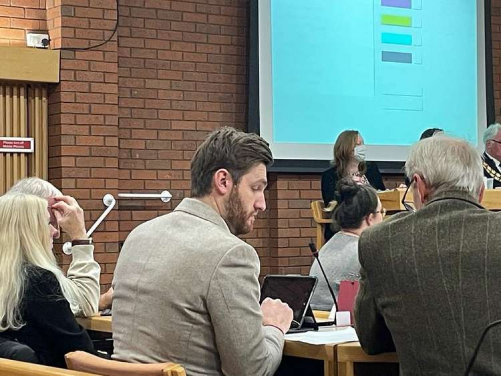 Cllr Phil Rostance (Con), centre, pictured at Ashfield District Council's full council on December 2. Image: LDRS.