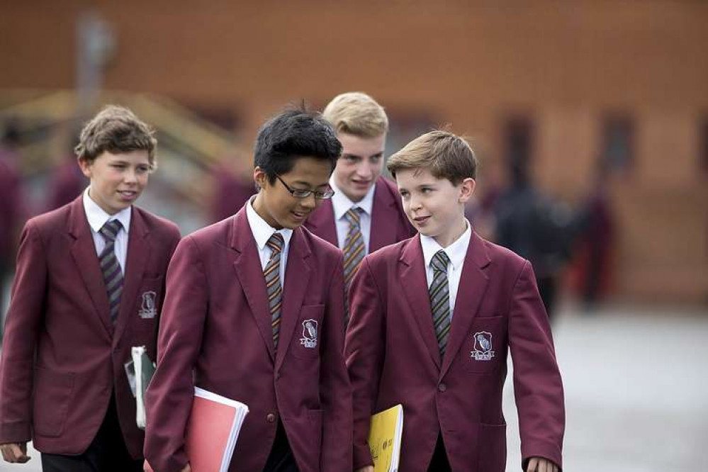 Councillor Williamson has spoken out against parents having to pay for branded school uniforms. Image credit: © Grempletonian  (CC BY-SA 4.0) Original source: https://commons.wikimedia.org/wiki/File:Sutton_Grammar_School_Lower_School_pupils.jpg