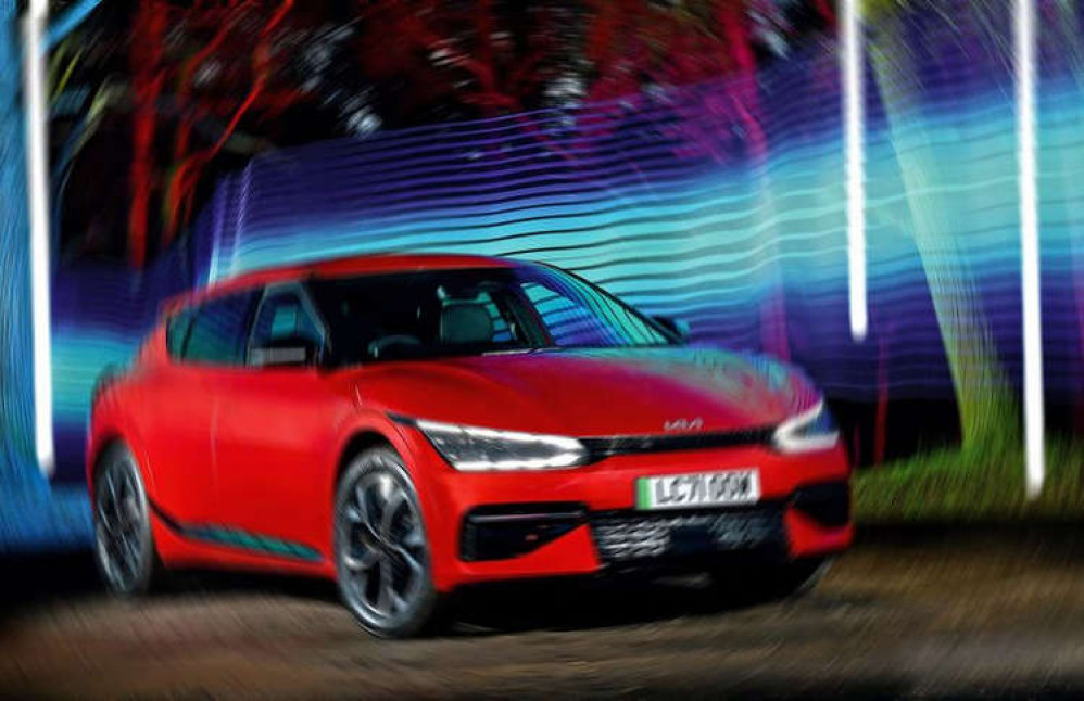 Vibrating device has been designed to win over car drivers who miss the buzz of an internal combustion engine Vibrating device has been designed to win over car drivers who miss the buzz of an internal combustion engine