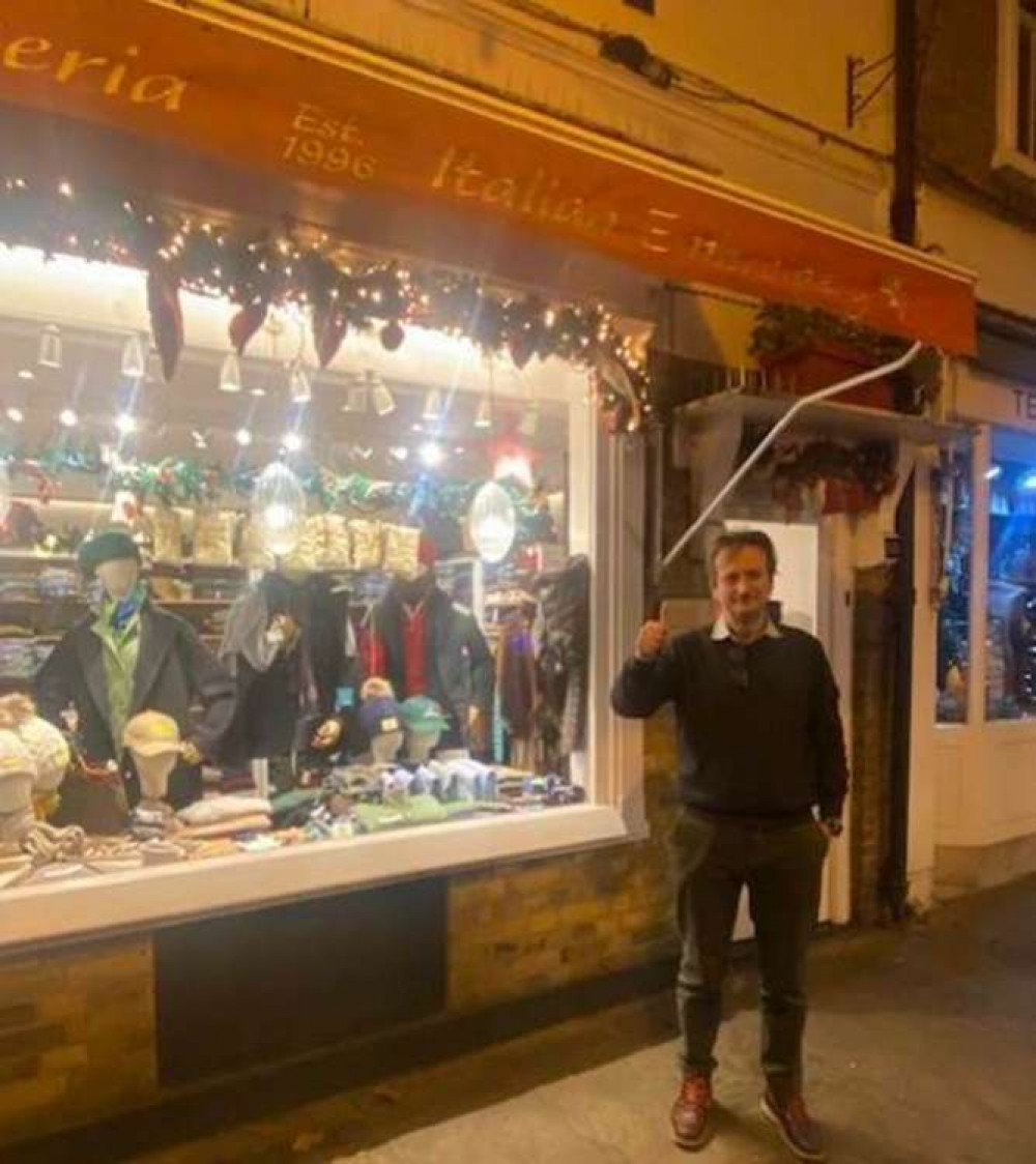 Happy Claudio outside Reale Camiceria. Happy Claudio outside Reale Camiceria.