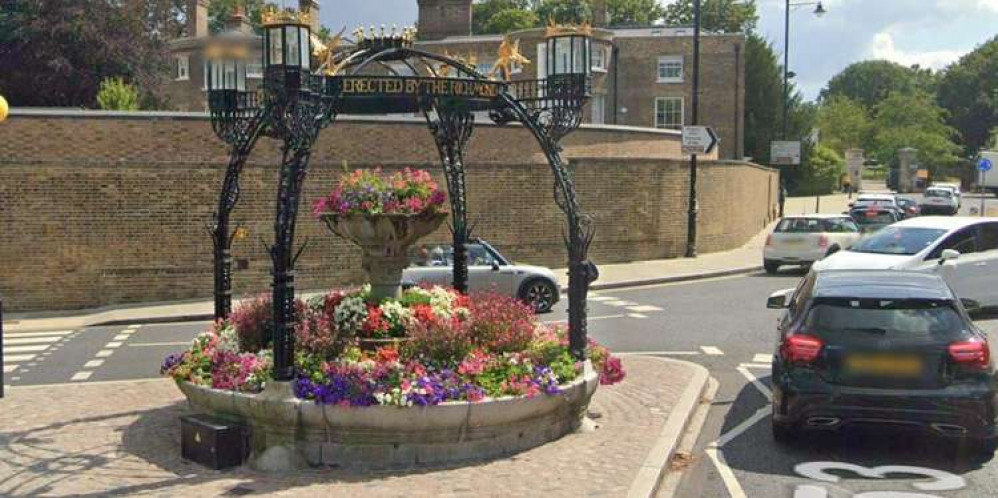 The scheme also plans to investigate re-siting and restoring the Grade II listed Victorian RSPCA fountain memorial at the Star & Garter junction on Richmond Hill.