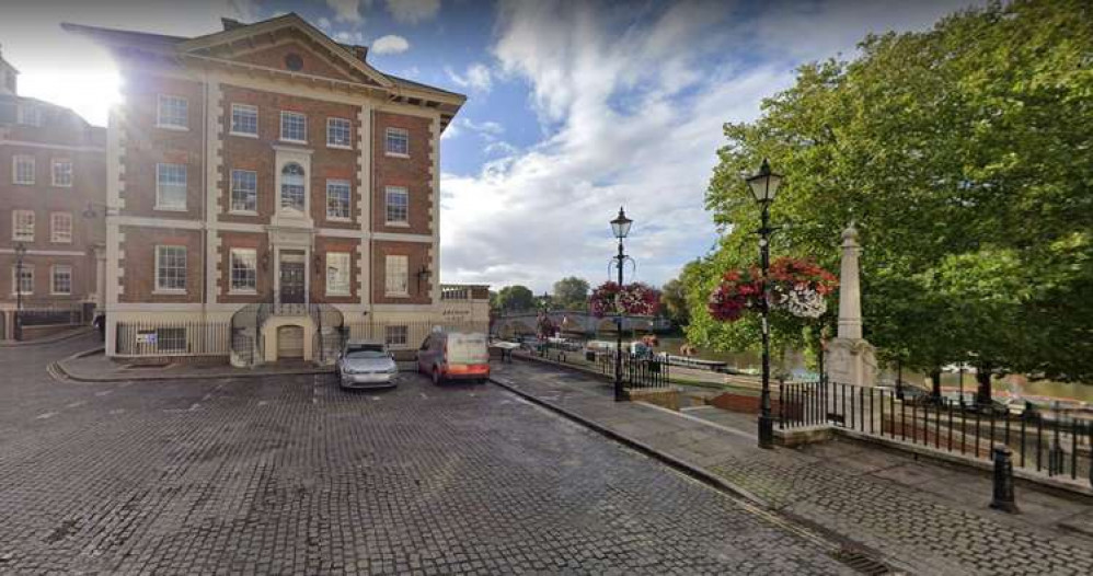 Businesses have voted overwhelmingly to back Be Richmond and its plan to raise £3.5million to improve the town centre for residents, commerce and visitors.