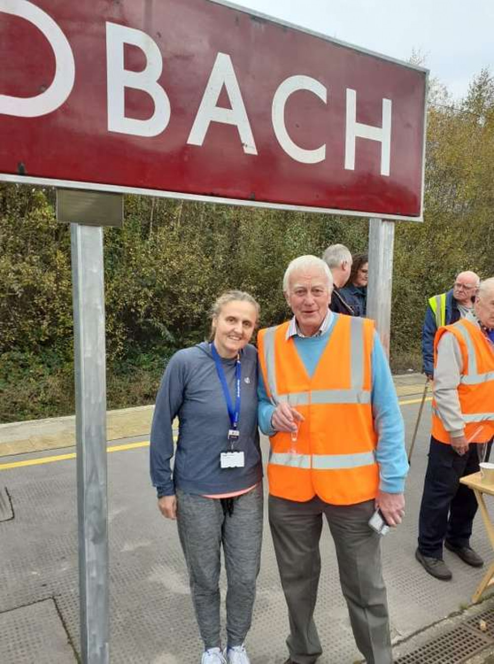 orthern Rail's Rebecca Styles and FOSS chair, John Scarrott