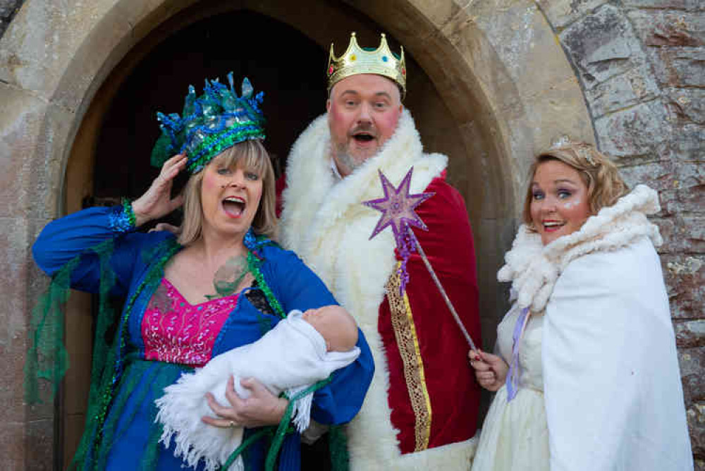 From left, Jo Turley as Queen Marigold, Matt Turner as King Cactus and Becky Cook as Fairy Lilac are starring in Sleeping Beauty at Strode Theatre this Christmas From left, Jo Turley as Queen Marigold, Matt Turner as King Cactus and Becky Cook as Fairy Lilac are starring in Sleeping Beauty at Strode Theatre this Christmas