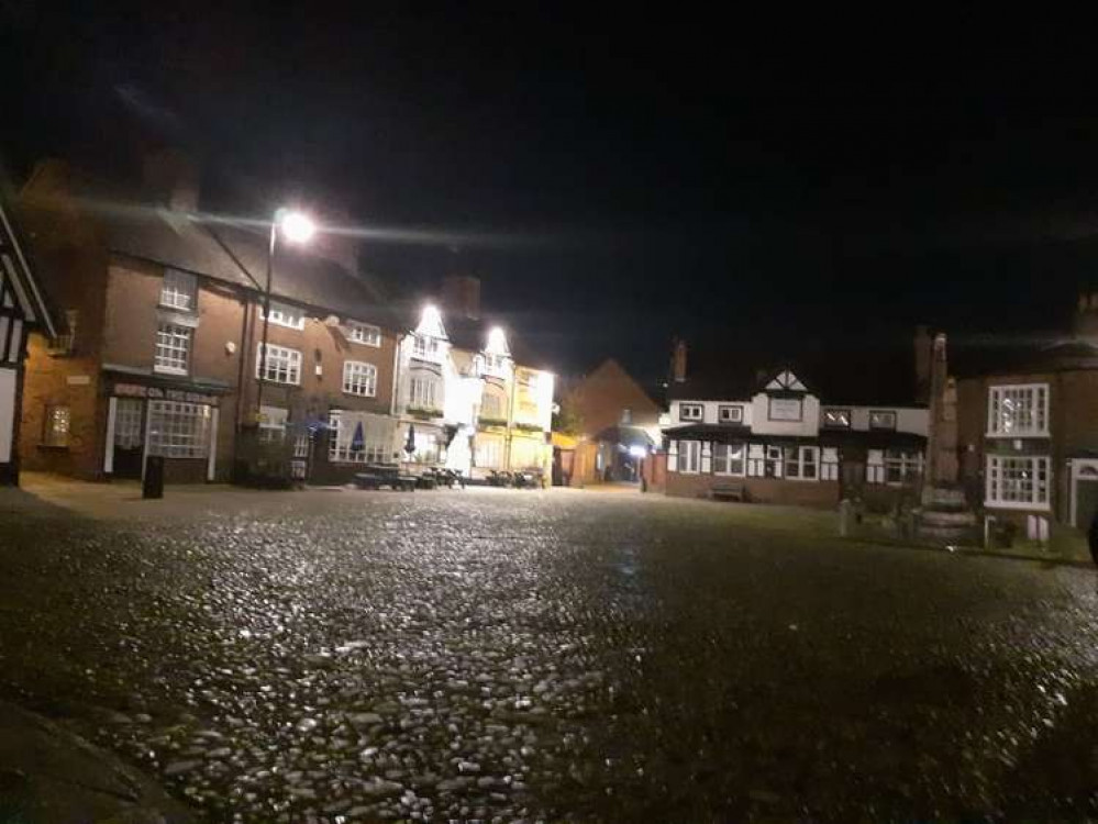 Sandbach's quaint 'Cobbles' at night