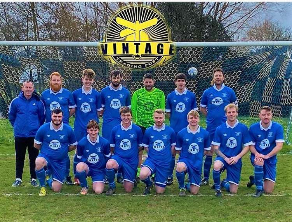 Millwey Rise FC first team line up in their new kit sponsored by Vintage Trading Post Millwey Rise FC first team line up in their new kit sponsored by Vintage Trading Post