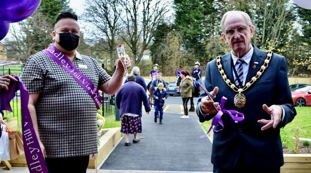 Pictured (L-R): Cadley Hill View home manager, David Godrich, with Cllr Malcolm Gee, the chairman of South Derbyshire District Council