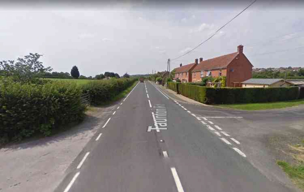 There will be temporary traffic lights on both main roads in Ashcott this week (Photo: Google Street View) There will be temporary traffic lights on both main roads in Ashcott this week (Photo: Google Street View)