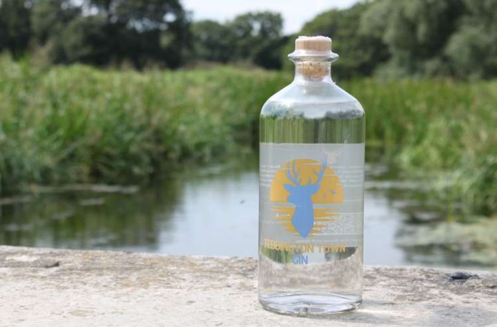 Teddington town's very own gin