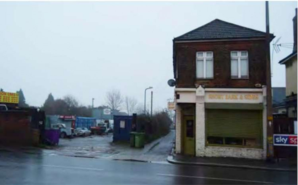 The existing site entry off the Broadway. The existing site entry off the Broadway.