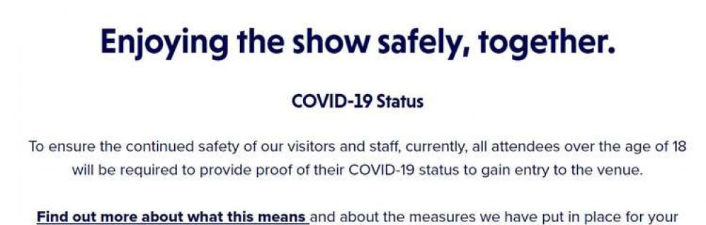 Theatres have made clear that, following the emergence of the new Omicron strain of Covid, they would like the audiences to wear masks.