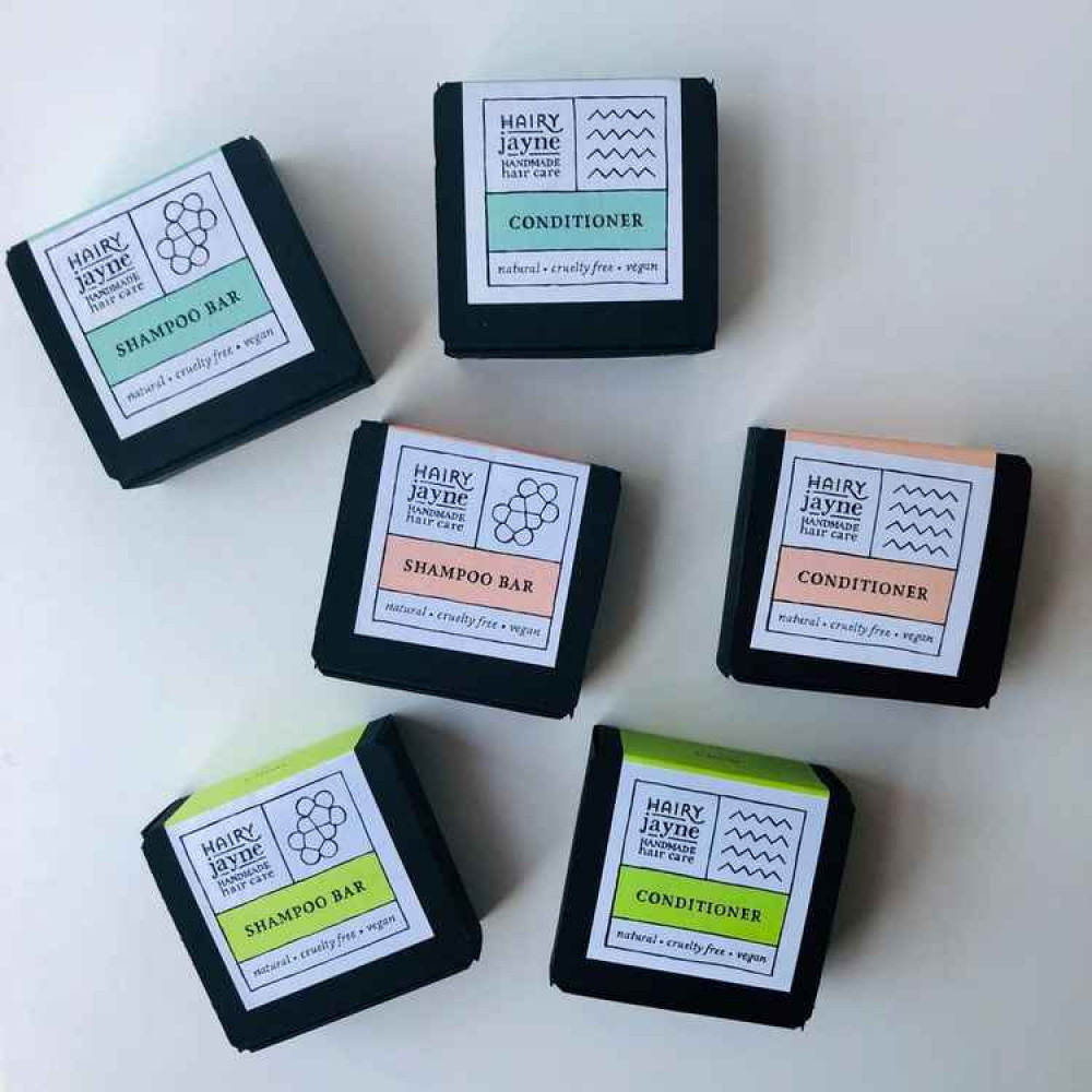 Mere & Meadow's shampoo and conditioner bars Mere & Meadow's shampoo and conditioner bars