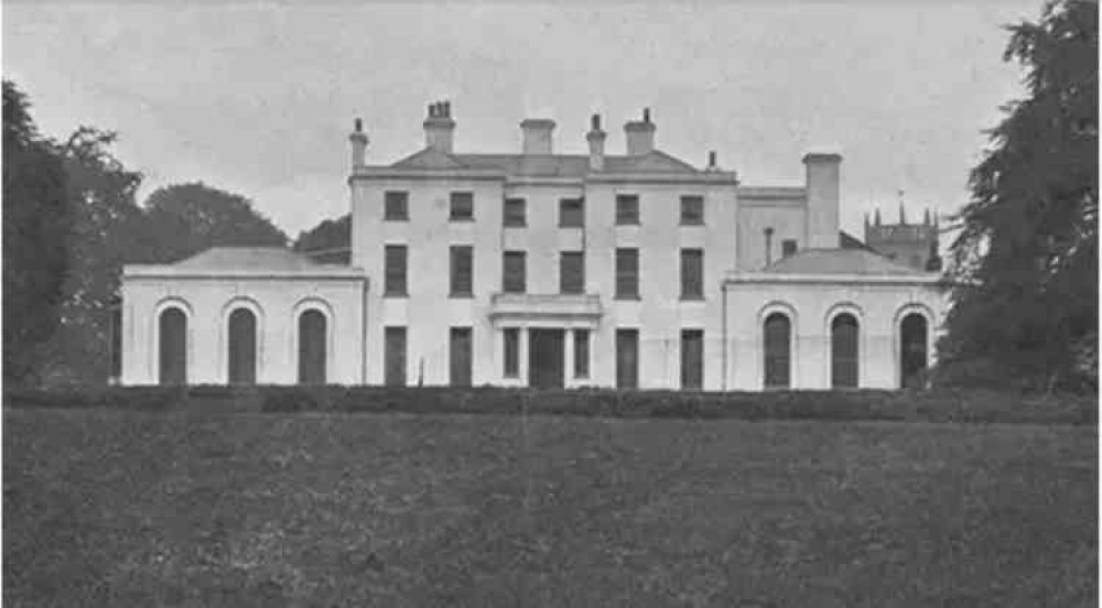 Atherstone Hall: Home of the Bracebridges