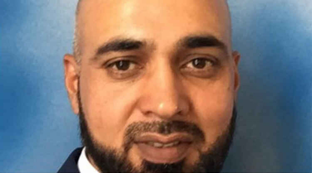Maqsood Anwar is thought to have had a heart attack during the match Maqsood Anwar is thought to have had a heart attack during the match