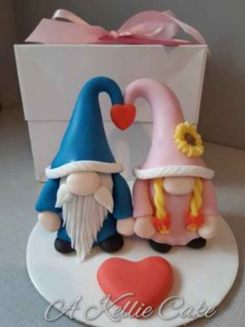 Quirky cakes from Kellie.