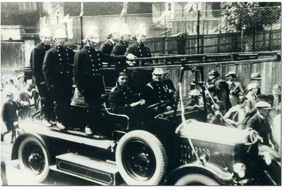 A Dennis pump in Meadrow in 1935.Photo courtesy of Roy Squires.