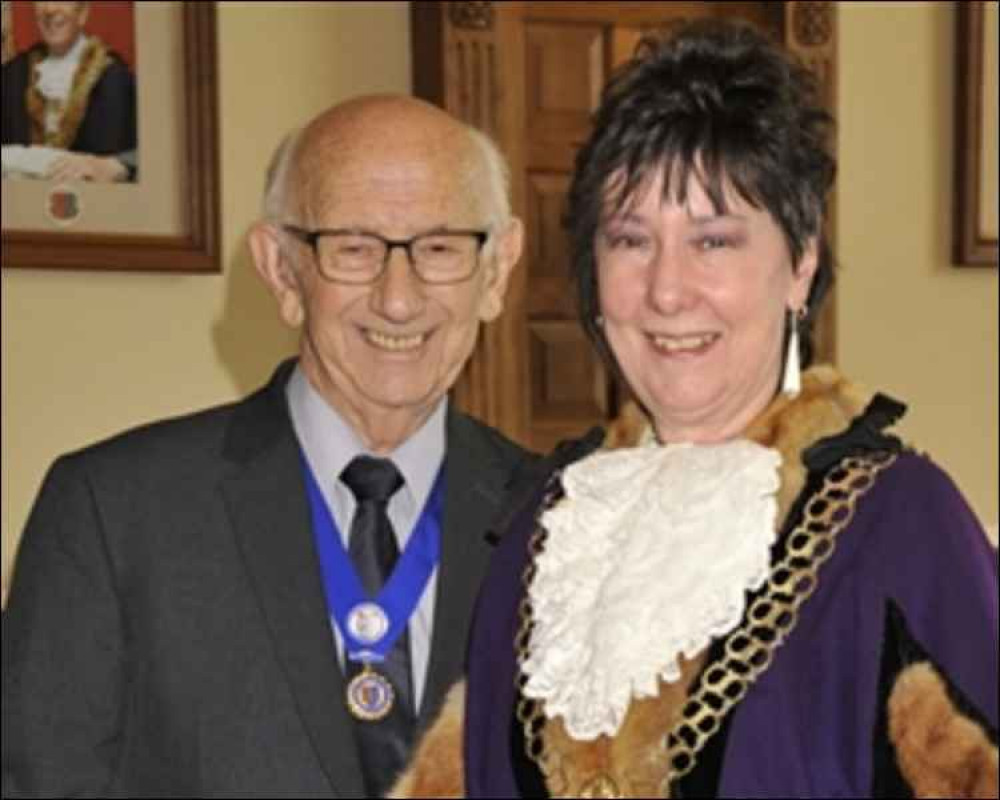 Coun Breda Griffin and Mike Exton Coun Breda Griffin and Mike Exton