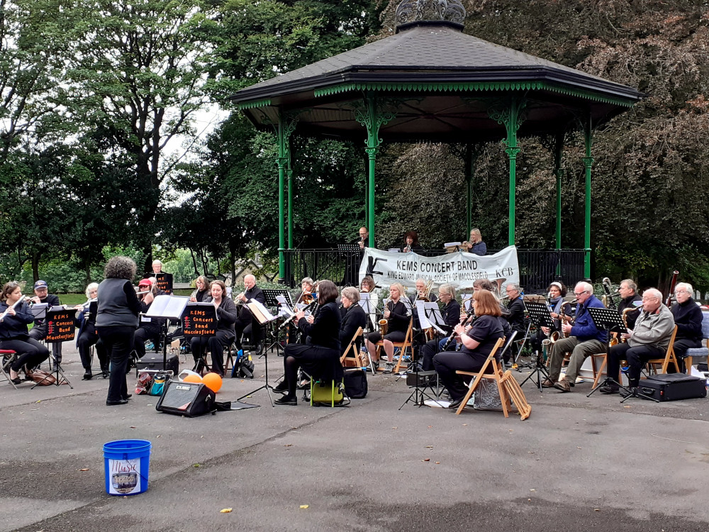 Macclesfield Concert Band On the Bandstand