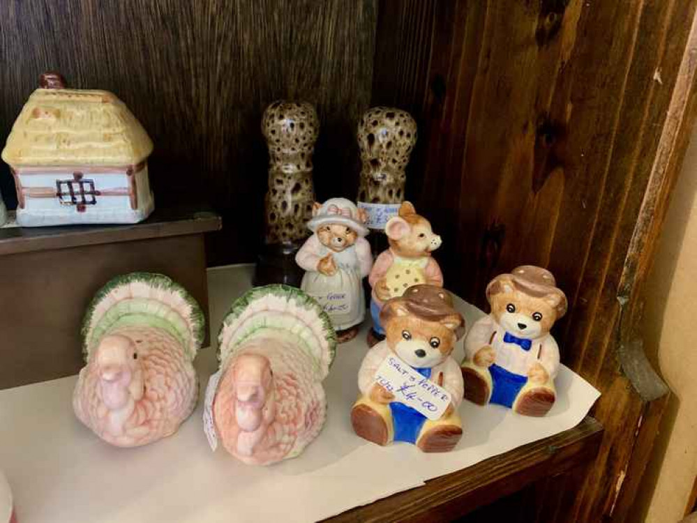 Some unusual salt and pepper shakers Some unusual salt and pepper shakers