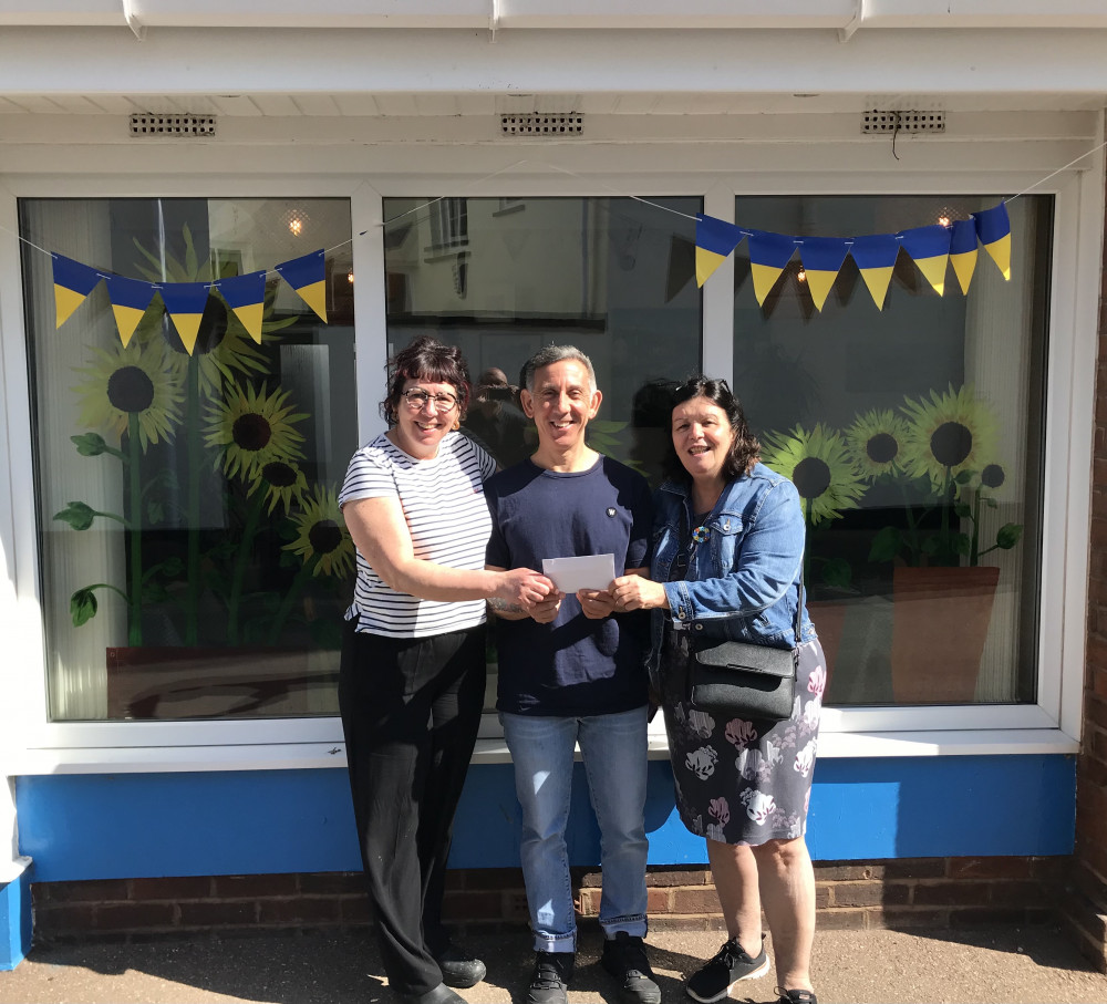 Sean Faulkner with June Ward and Sam Guck of Sidmouth Voluntary Services Sean Faulkner with June Ward and Sam Guck of Sidmouth Voluntary Services