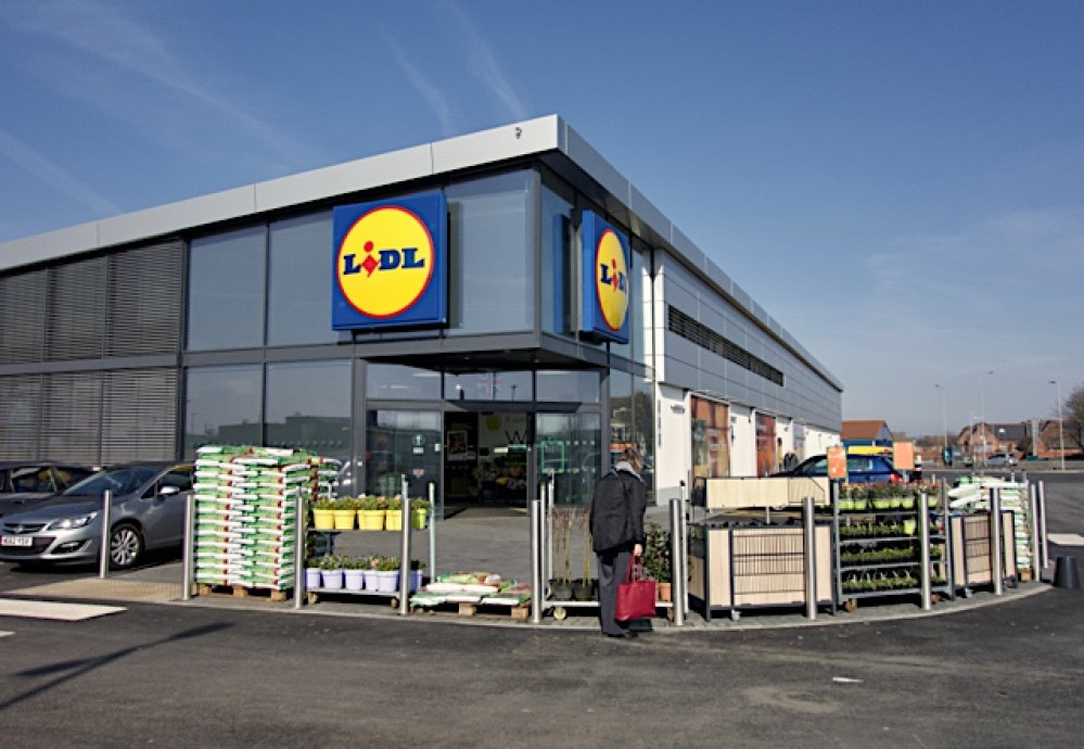 A new Lidl could come to Sandbach soon. (Image CC Unchanged bit.ly/3f4OdO8 Paul Harrop / New Lidl, Hull / CC BY-SA 2.0)