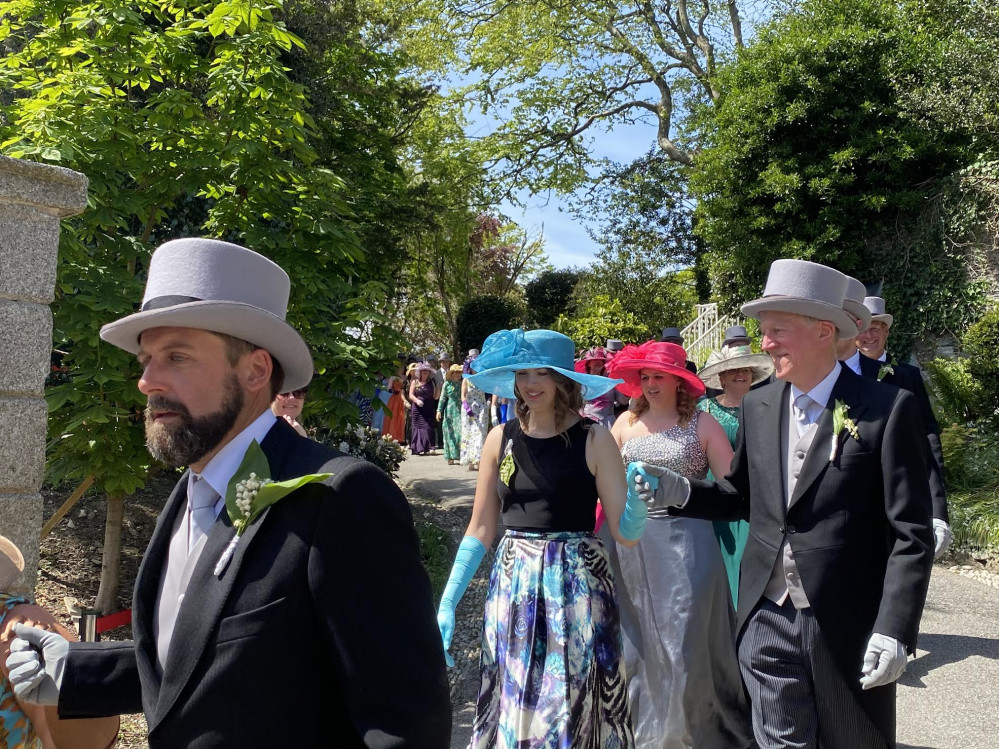 Helston Flora Day Midday Dance 2022. 