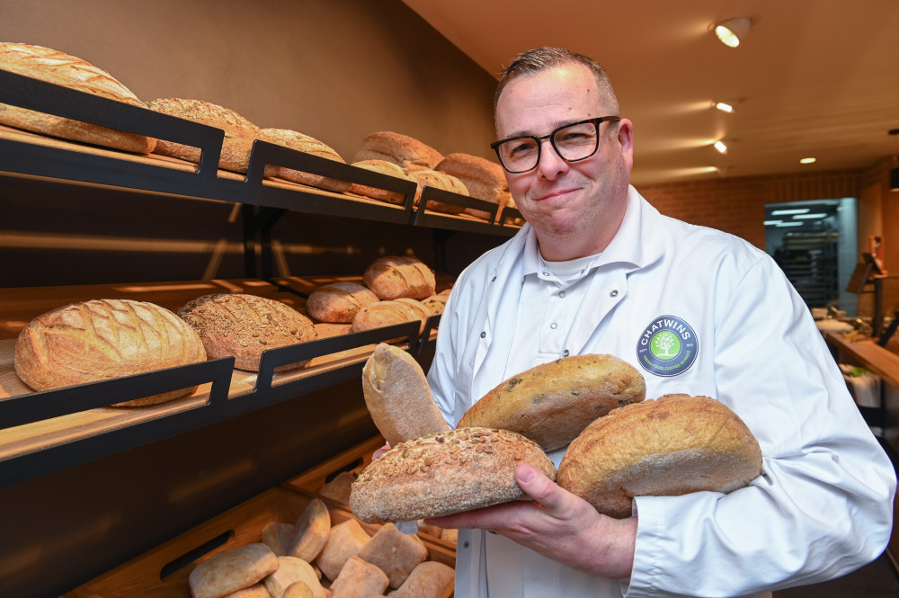 Shawn Green is slicing through competition with his sourdough at Chatwins (Jan Roberts). Shawn Green is slicing through competition with his sourdough at Chatwins (Jan Roberts).