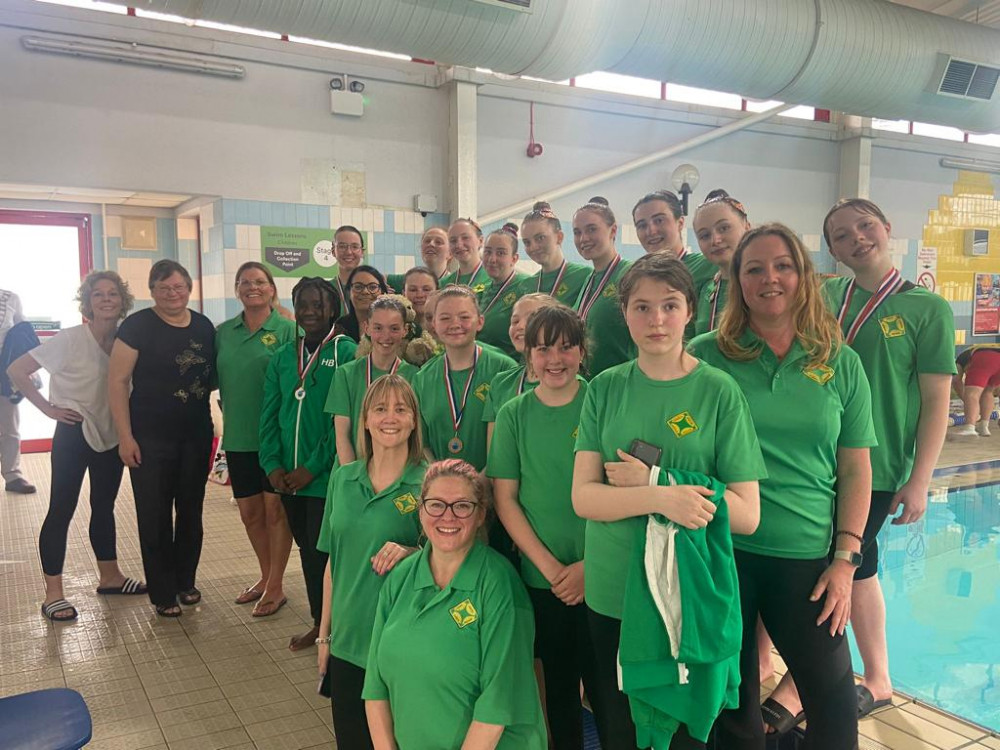 The Green Arrows Artistic Swimming Club (pictured) coached by Hucknall resident Livvy Shelton enjoyed success at the Robin Hood competition. Photo courtesy of Livvy Shelton.