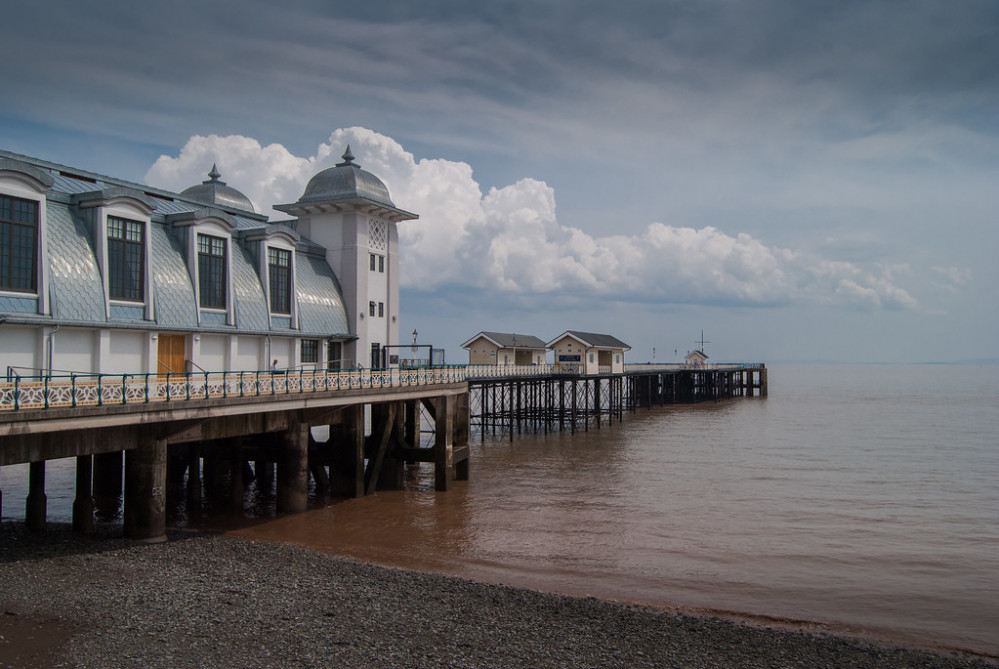 Hail is expected at 11:00 with a 30% chance of rain. (Image credit: Oscar Fernández Hevia)