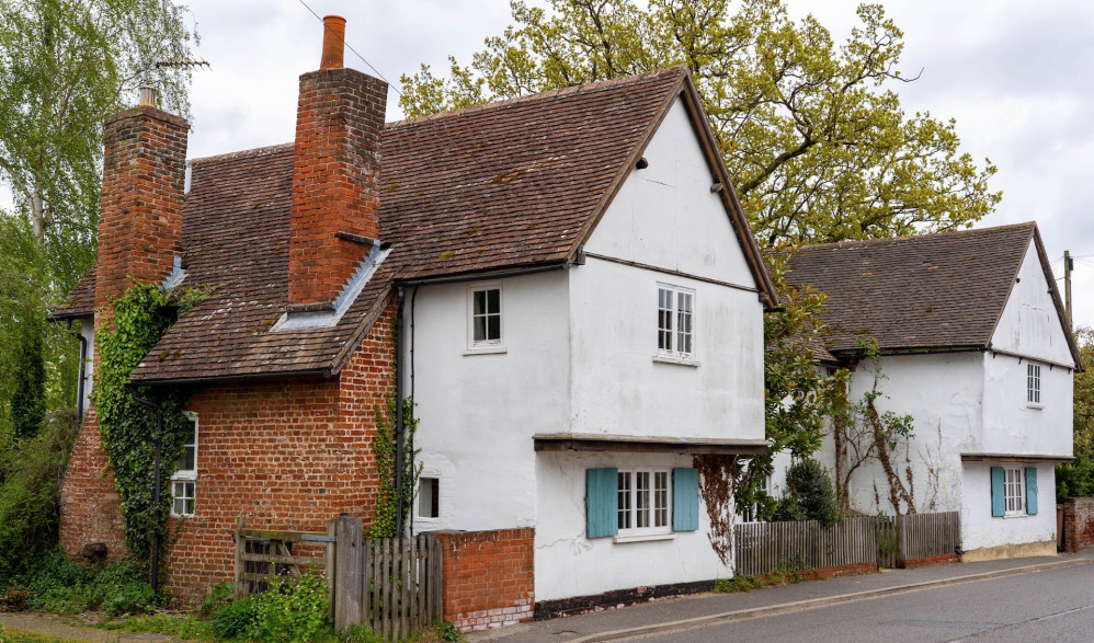 Oak and Bell Cottages, Bramford (Picture credit: Chapman Stickels) 