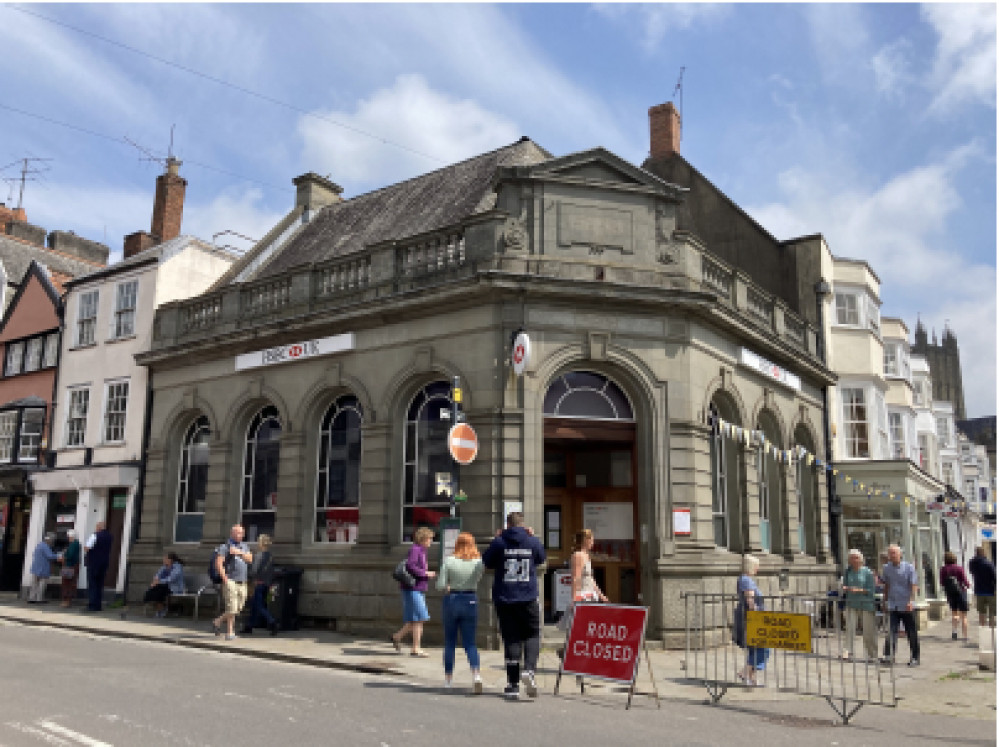 A new ATM with CCTV could be installed at HSBC