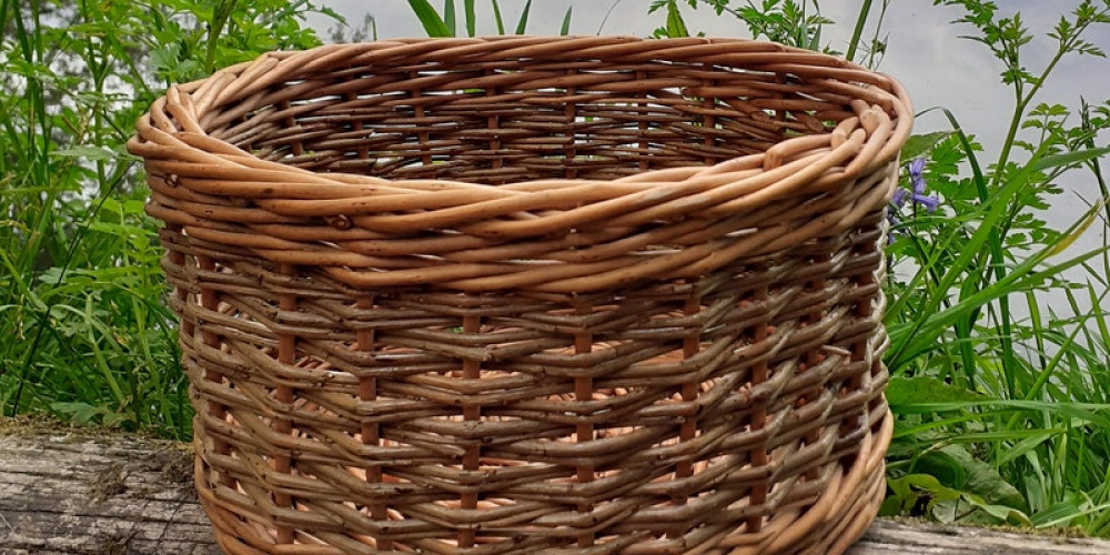 Make a willow basket