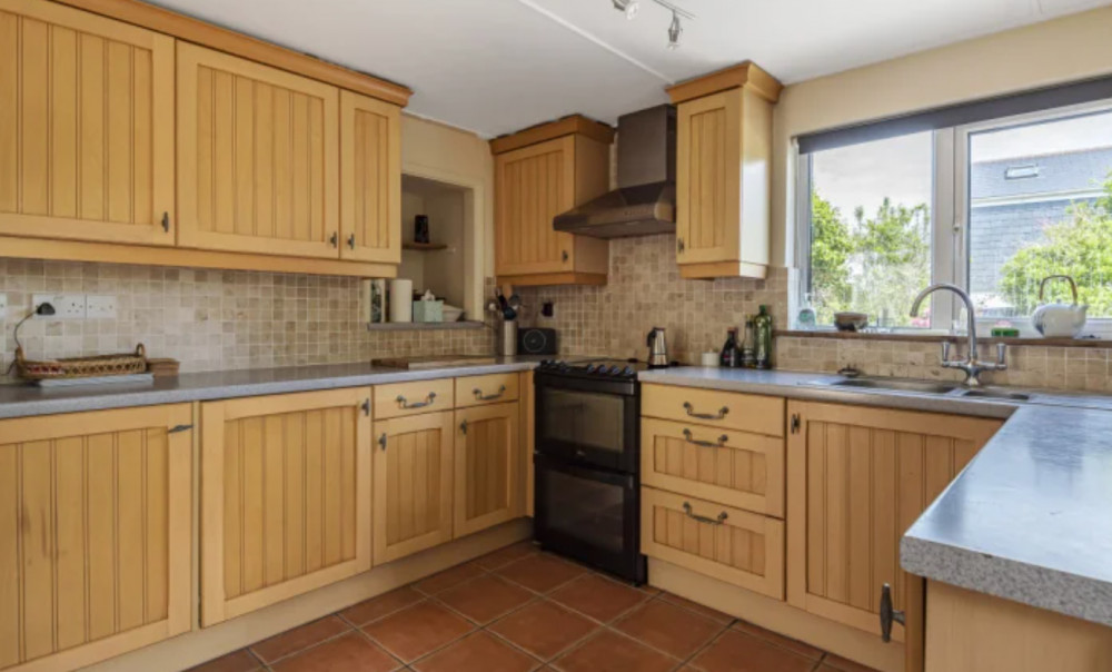 Check out this three bed cottage in Ashton. The kitchen. 