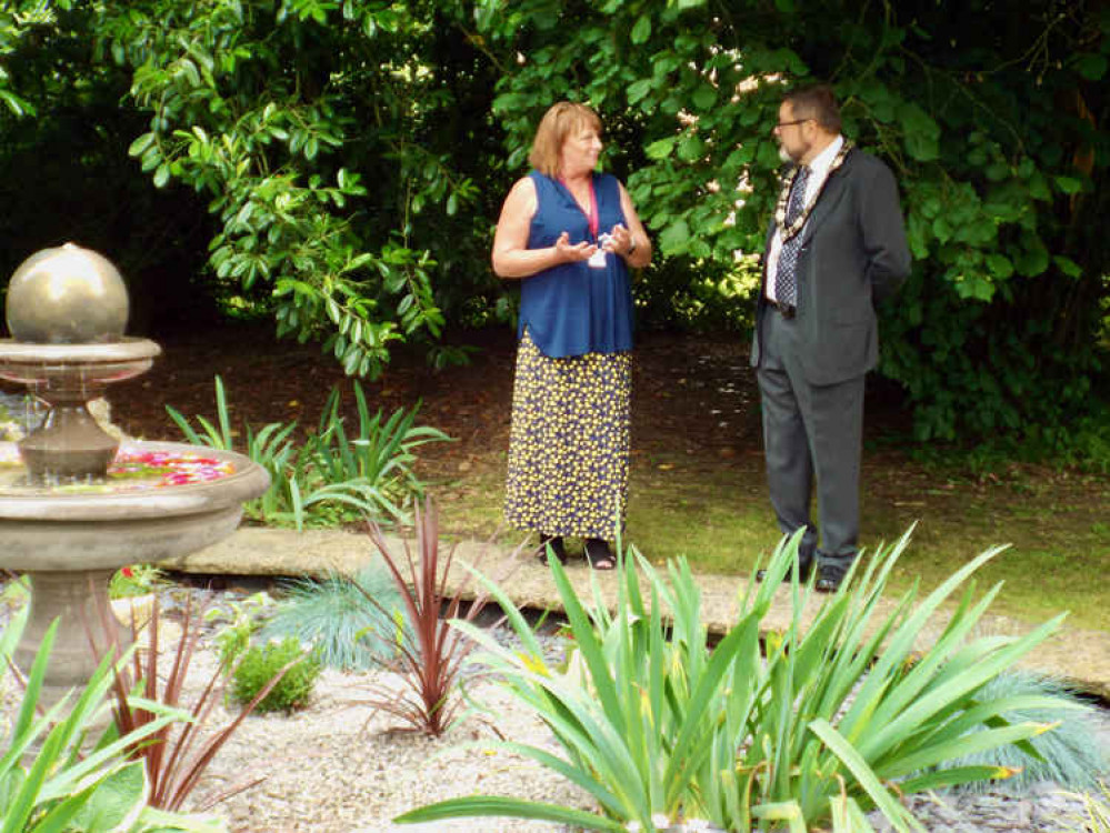 Hadleigh Nursing Home manager Jan Seal and mayor Frank Minns