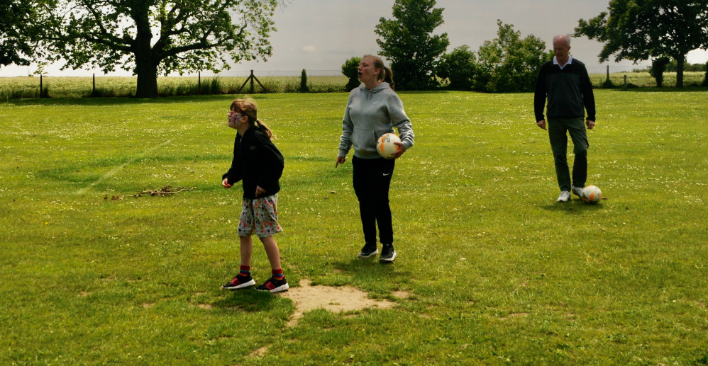 Crossbar challenge at Shotley primary  (Picture credit: Peninsula Nub News)