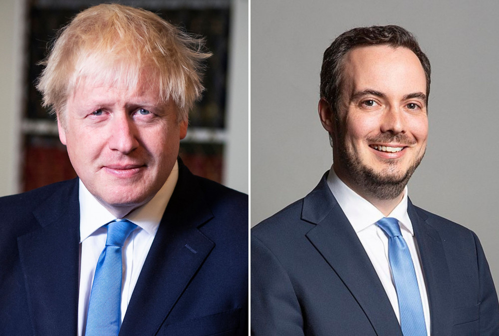 L: Boris Johnson (By Ben Shread / Cabinet Office, OGL 3, https://commons.wikimedia.org/w/index.php?curid=83764351). R: Simon Jupp (By David Woolfall, CC BY 3.0, https://commons.wikimedia.org/w/index.php?curid=86665477)