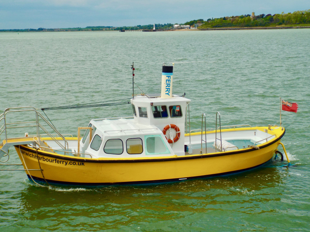 Shotley ferry involved in rescue (Picture credit: Nub News)