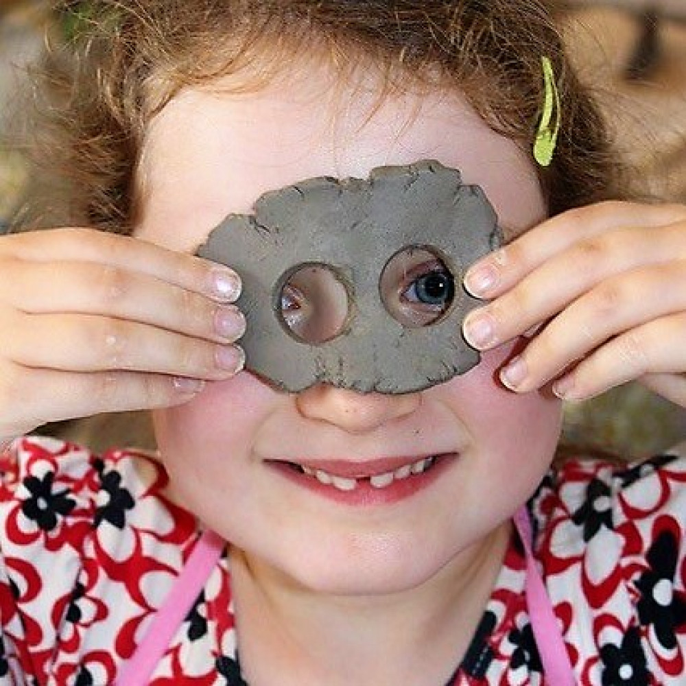 Use your new skills to make unique model animals, pencil pots, plant pots and plaques Use your new skills to make unique model animals, pencil pots, plant pots and plaques