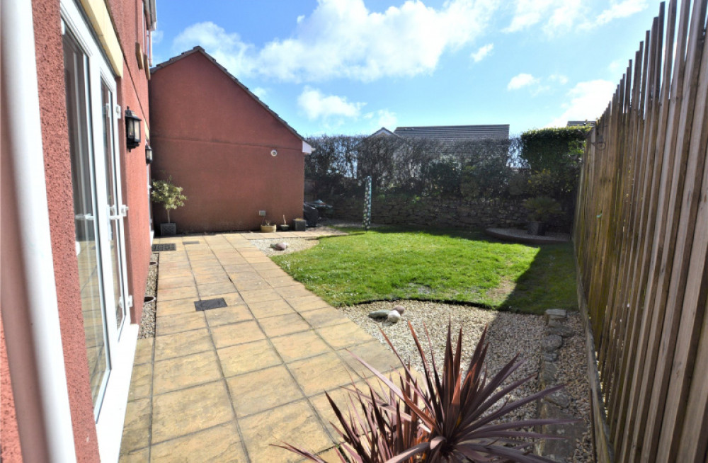 See this four bed house in Helston from Bradleys Estate Agents.