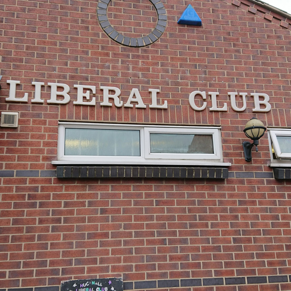 UltrafoniX will perform live at Hucknall Liberal Club on Friday.