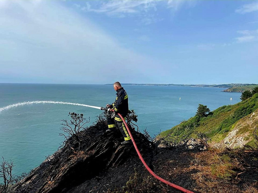 Tackling the gorse fire (Buckfastleigh Fire Station)