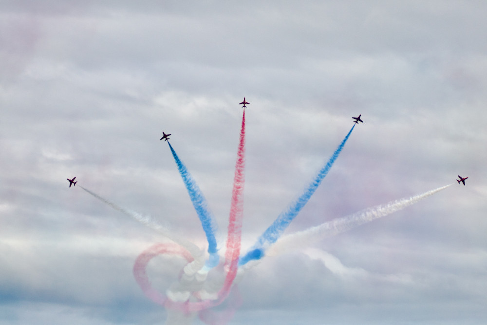 Red Arrows over Teignmouth (Nub News, Will Goddard)