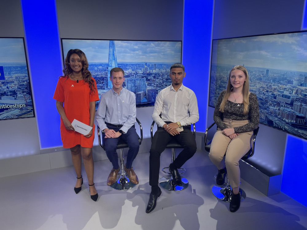 SSE apprentice Jessica Cullen (right) at the YouTube panel discussion held in London