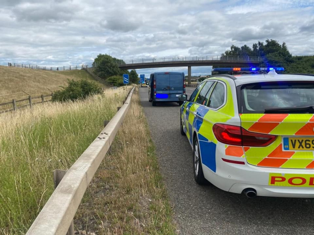 Officers pulled over a van on the M40 southbound near junction 15 last Wednesday (Image via Warwickshire OPU)